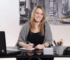 Amelie Riegelbauer - Organisation / Büro